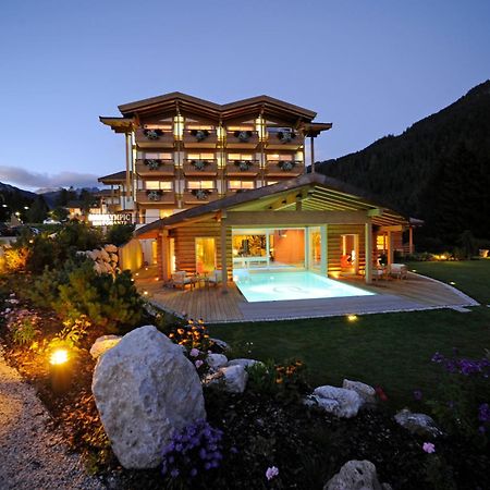 Olympic Spa Hotel - Adults Only Vigo di Fassa Esterno foto